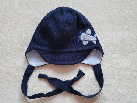 Čepice fleecová s letadlem, 92