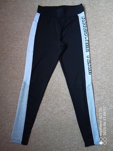 Legíny zn."ergeenomixx" vel."146-152", 146