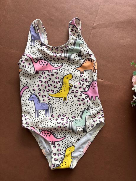 Plavečky - v.cca 12/18 měsíců, f&f,86