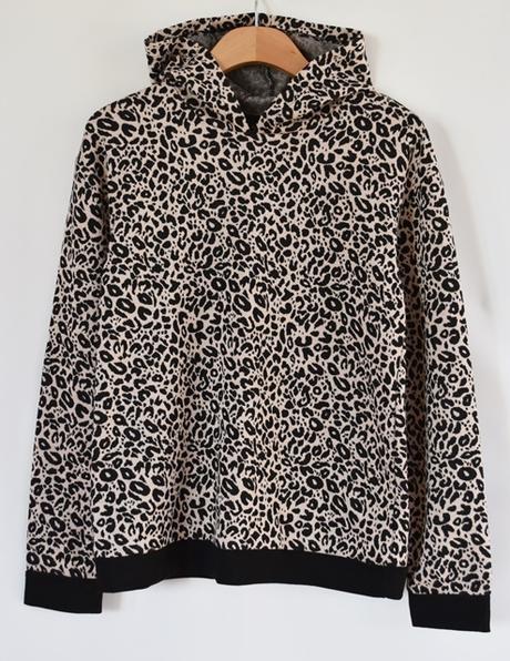 Mikina vel. 10 - 11 let, george,146