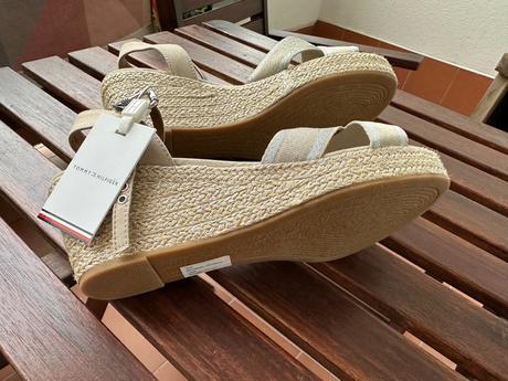 Sandálky tommy hilfiger na klínku, tommy hilfiger,41