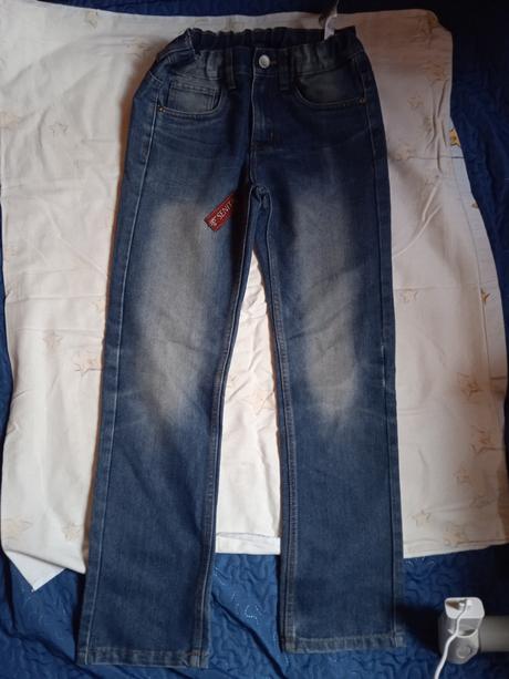 Džíny, 152