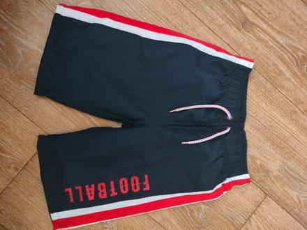 Dětské šortky velikost 140, 140