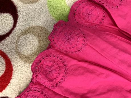 Dívčí sukně, 152