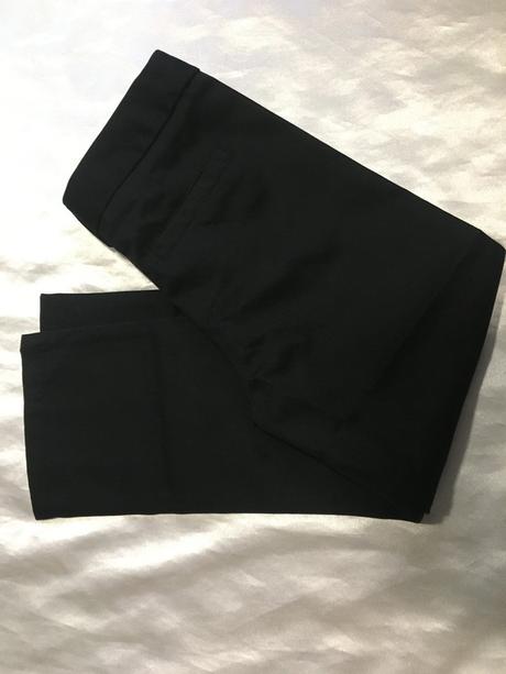 Vel. 122 černé dívčí společenské kalhoty, 122