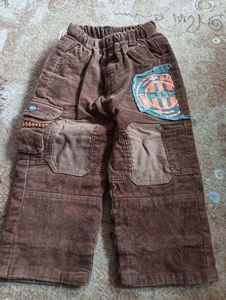 Podšité manžestráky a mikina, 86–98