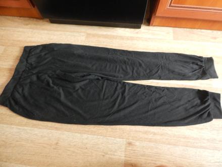 Dámské černé kalhoty, esmara,xs