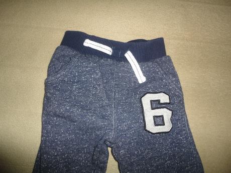 Bezva tepláčky nutmeg, vel. 6-9 měsíců (9kg), nutmeg,74