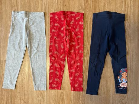 Sada dívčího oblečení - softshell kalhoty aj., 104–116