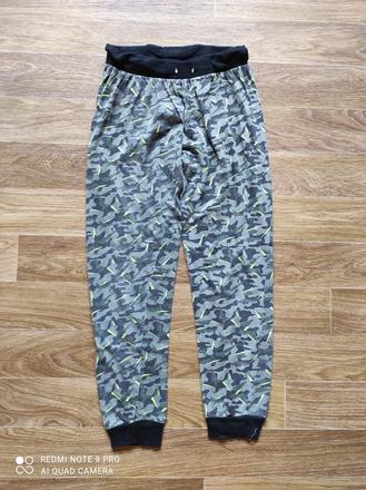 Slabé tepláky, boys,158