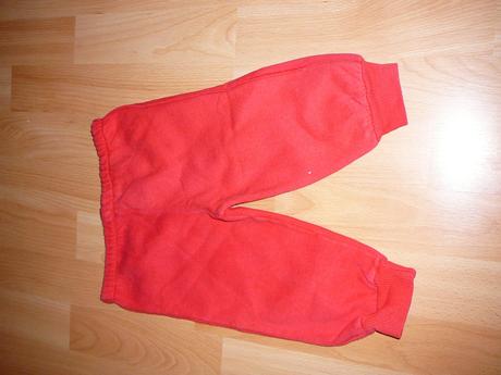 Obleceni pro miminko, 68–80