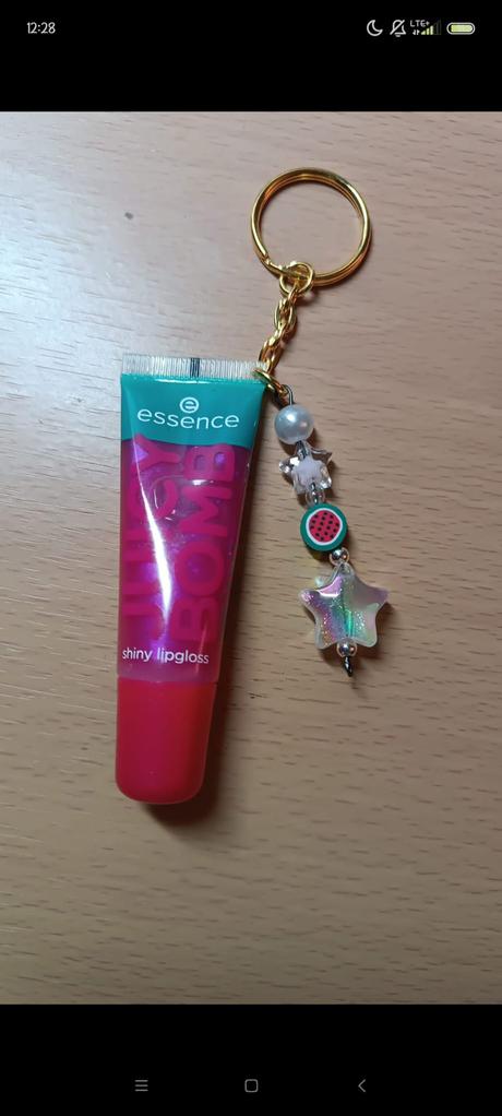 Juicy bomb přívěšek, 