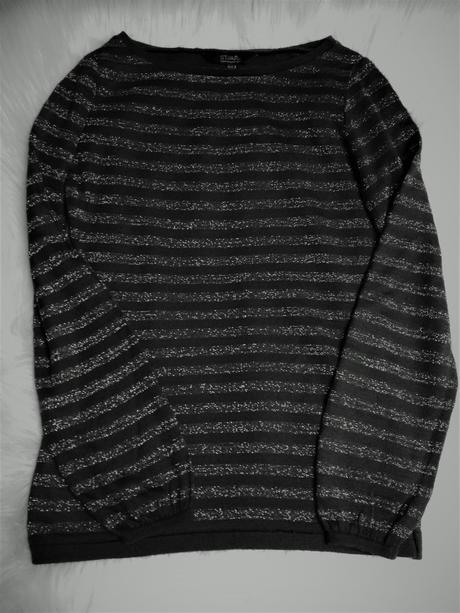 Dívčí halenku, 146