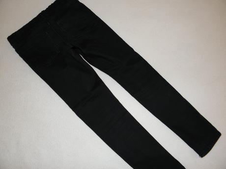 Černé dívčí slim rifle / džíny zn. h&m vel.134, h&m,134