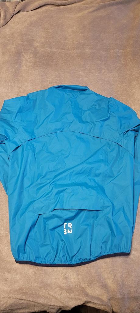 Vetrovka, decathlon,m