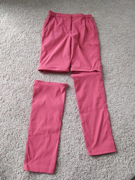Růžové odepínací kalhoty, 152