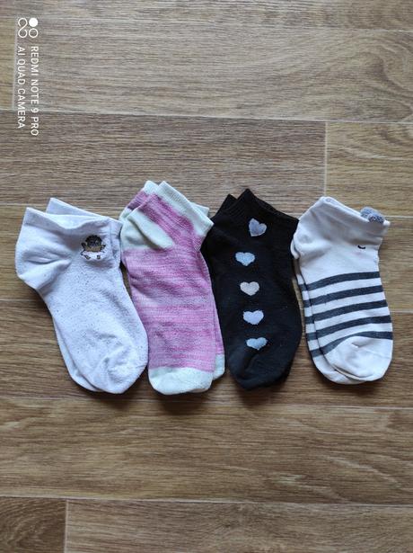 Kotníkové ponožky, 146