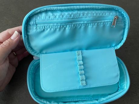 Nový dívčí penál, 