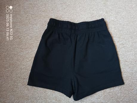 Šortky kuromi zn."sanrio" vel."134", sanrio,134