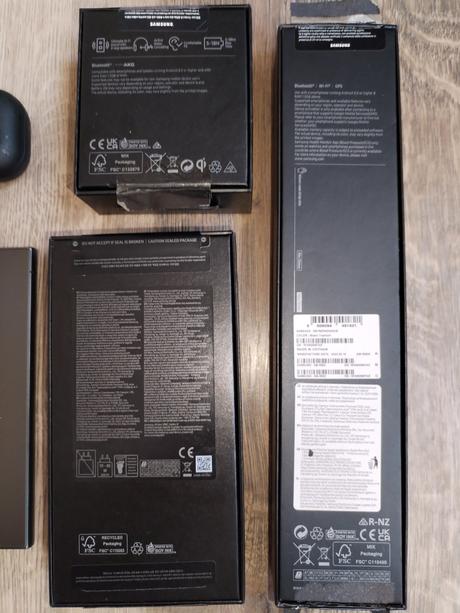 Mt samsung galaxy s24 ultra, hodinky, sluchátka, samsung