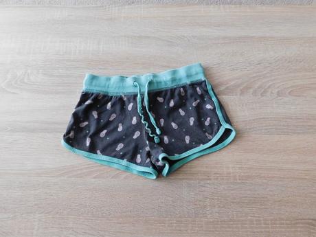 Kraťasy y.f.k. vel.122/128, 128