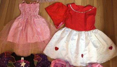 Dívčí kostým -sv.růžové šatičky na ramínka 3-5let, 