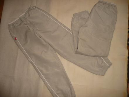 Kalhoty podšité  tepláky vel 9/10/11 šusťáky, slazenger,140 / 146