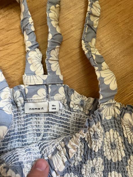 3/4 kraťasy, name it,140