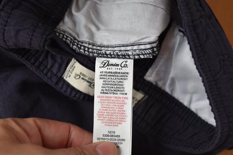 Kraťasy vel. 4 - 5 let, denim co,110