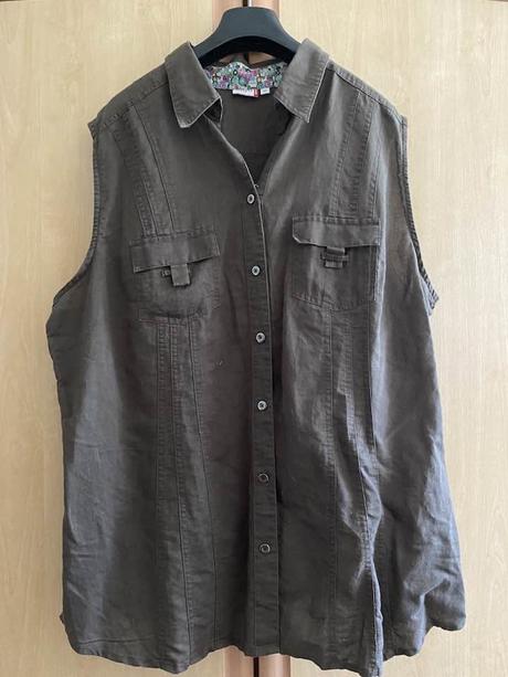 Vesta vel. xxxl / 50 - 52, outfit,52