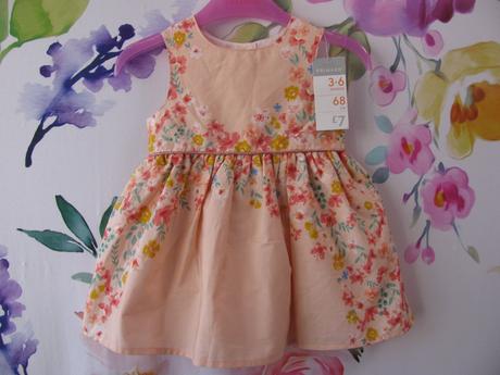 Letní šatičky s kytičkami v.3-6 měs., primark,68