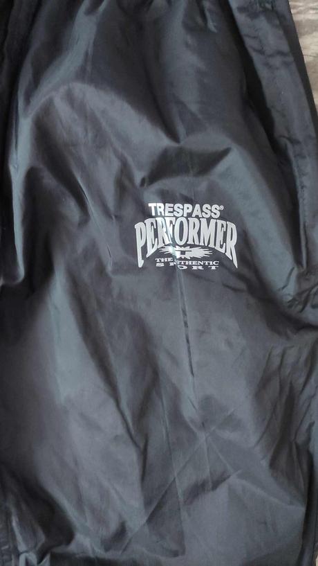 Šusťákové sport.kalhoty/tepláky, 146