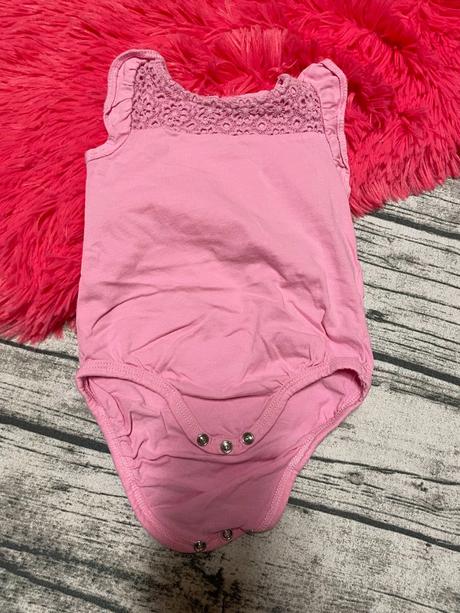 Dívčí body reserved 68, reserved,68