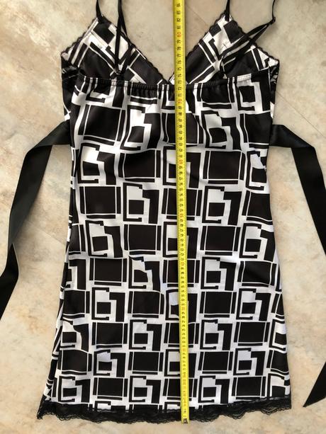 Černobílé byznys šaty vel.s 36 krajka mašle kostka, s