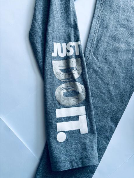 Legíny nike - v.128/134, nike,128