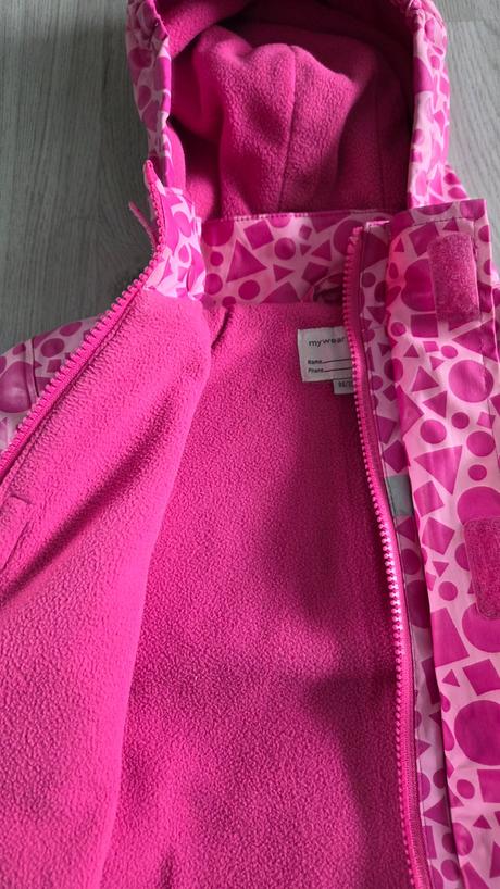 Pogumovaná bunda podšitá fleesem, 104