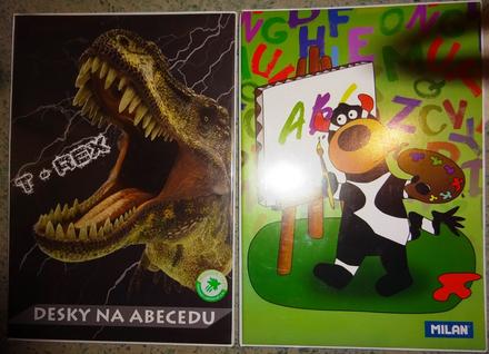 2 x desky na abecedu + písmenka a číslice, 