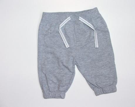 H633 šedé tepláky vel. 62, matalan,62