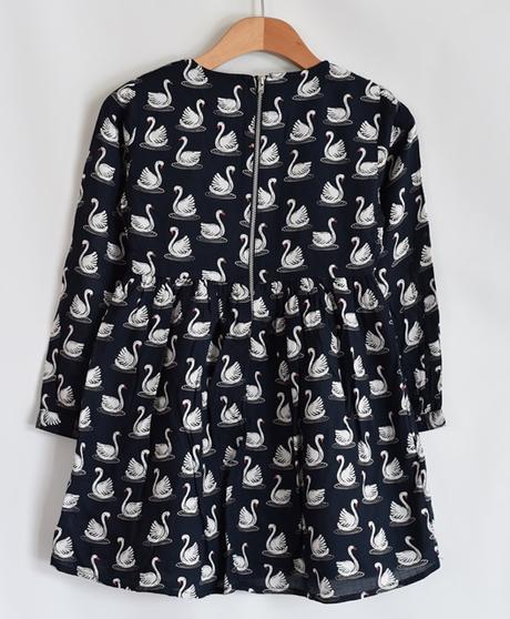 Šaty vel. 7 let, matalan,122