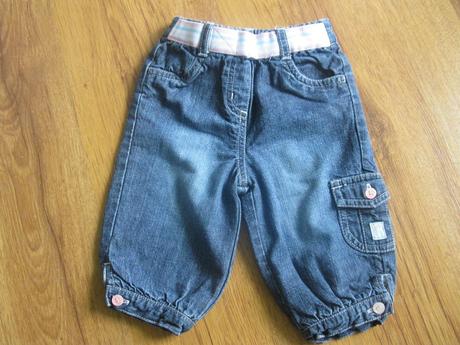 Podšité džíny se zajíčky na zadečku, next,68