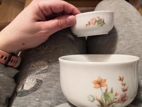 Jídelní sada nádobí, 