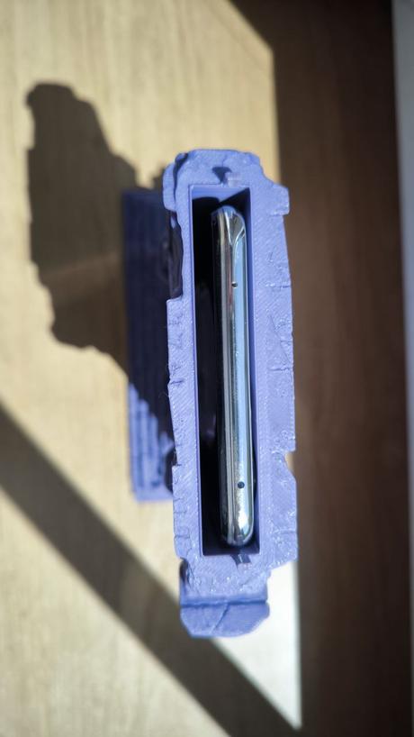 Originální držák na telefon "portál",