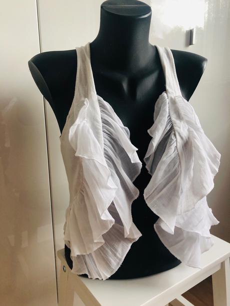 Bila vzdušná vesnička s volavky h&m xs, h&m,xs