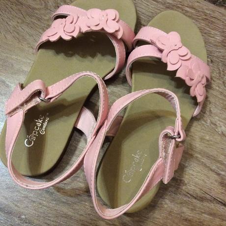 Sandálky s motýlky, cupcake,30