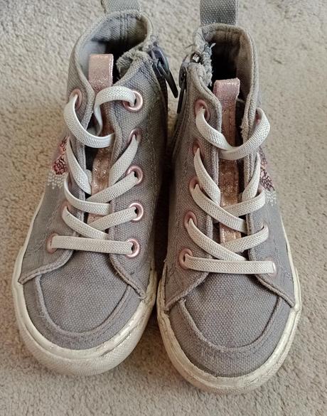 Kotníkové tenisky na zip, reserved,25