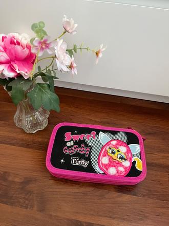 Pouzdro, penál furby,