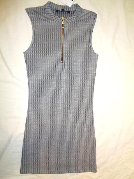 Luxusní šedostříbrné pruhované šaty - pružné, 152 / 158 / 164 / 170 / s