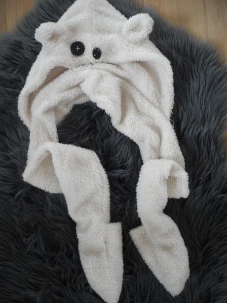 Chlupatá čepice s šálou, 