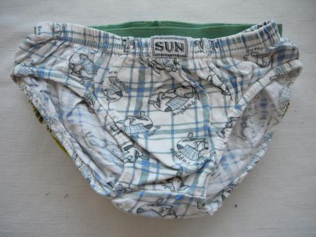 Chlapecké slipy, 98