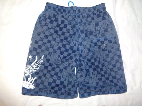 Luxusní šedomodré bermudy alias plavky s kytarou, 176